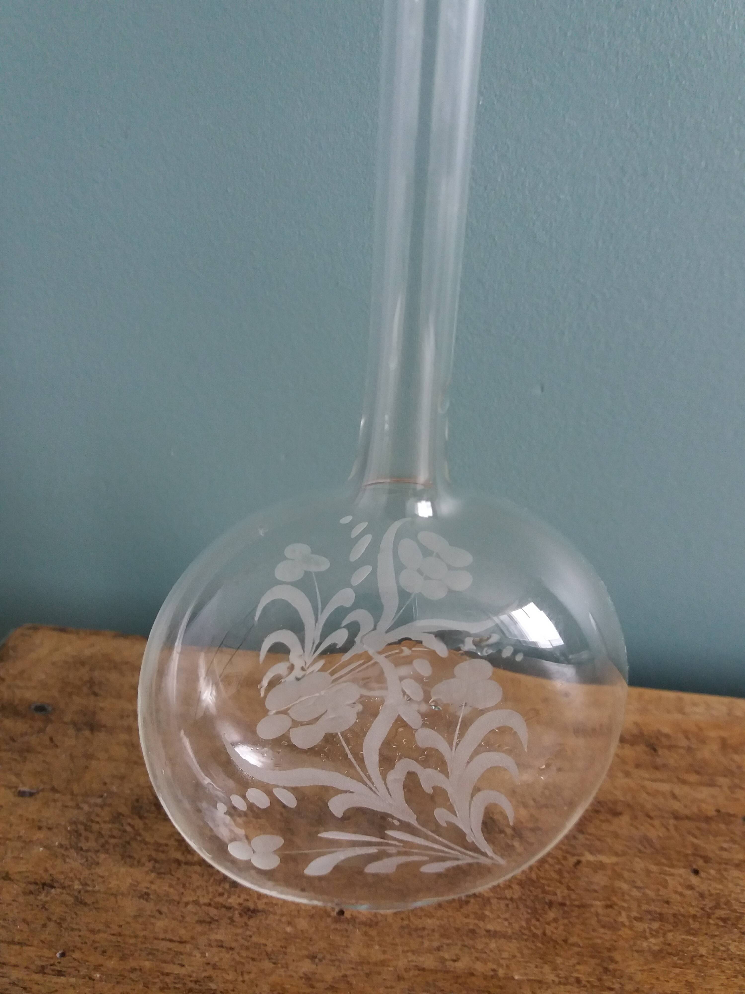 Blown glass soliflore with sandblasted decoration