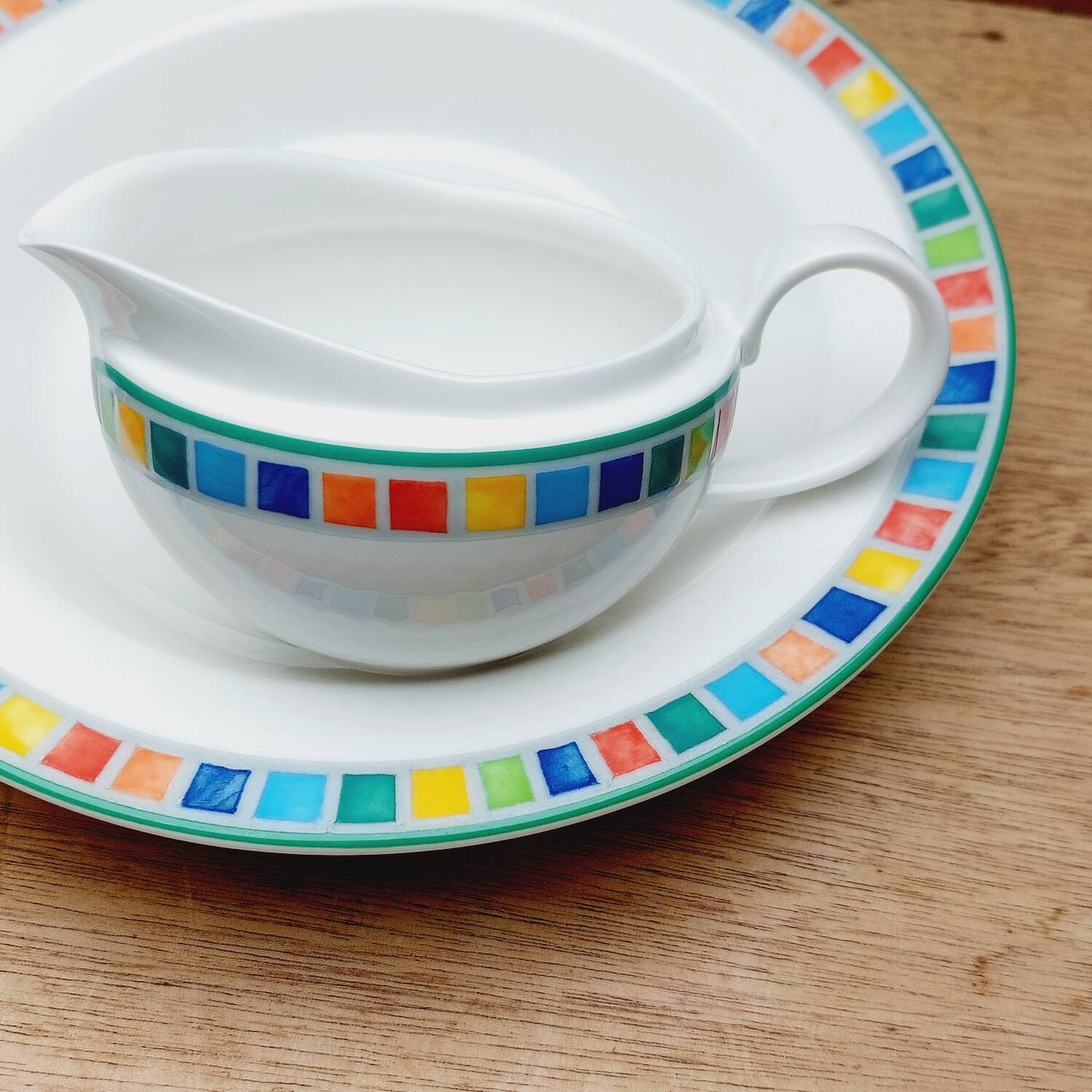 Villeroy & Boch easy twist alea gravy boat