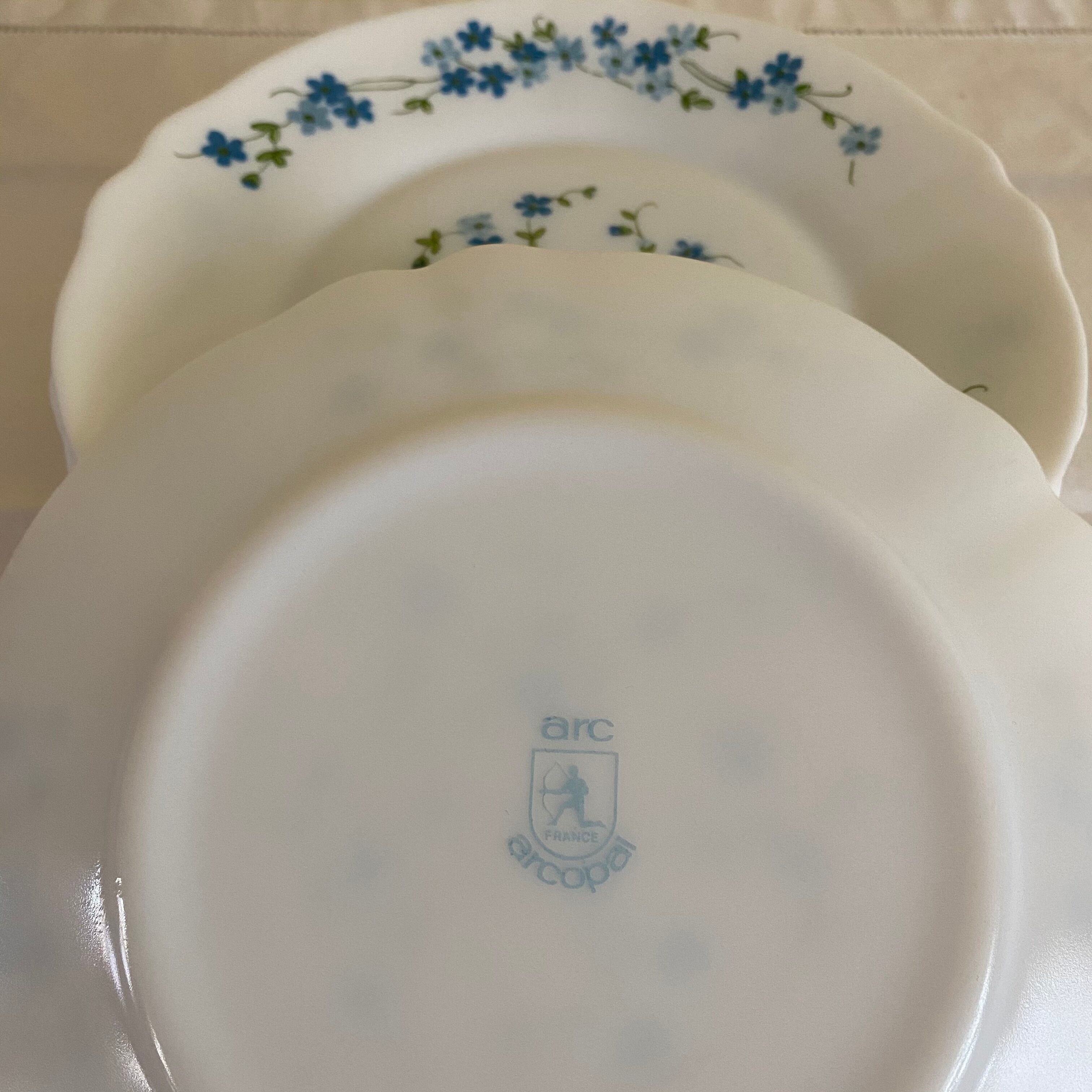 Myosotis veronica dessert plates