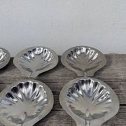 8 coupelles coquillage en inox