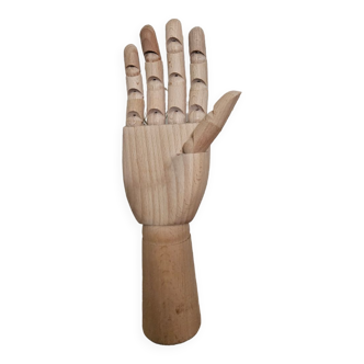 Grande main articulée en bois