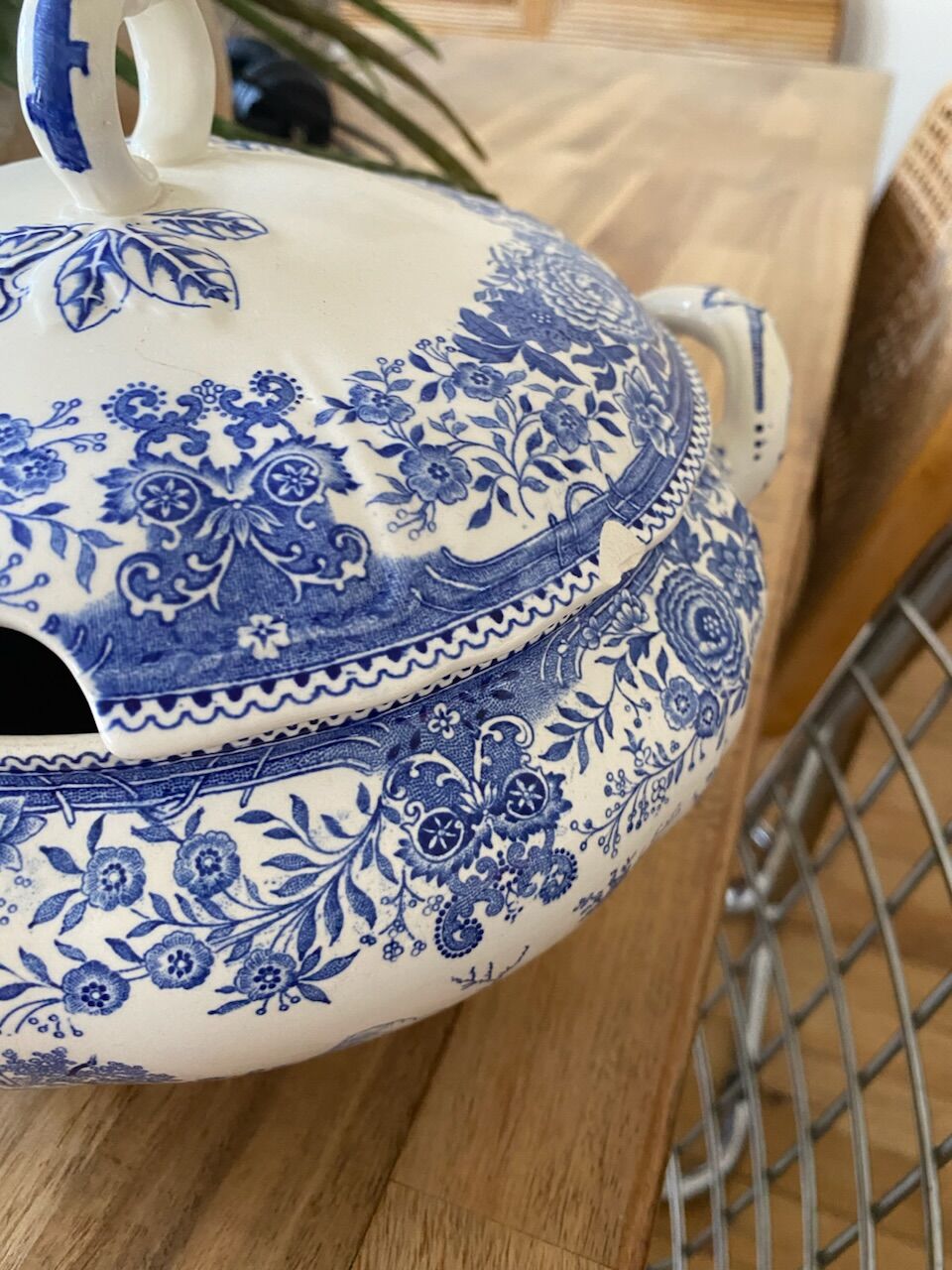 Villeroy and Boch Burgenland tureen