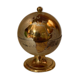 Vintage world-map table lighter