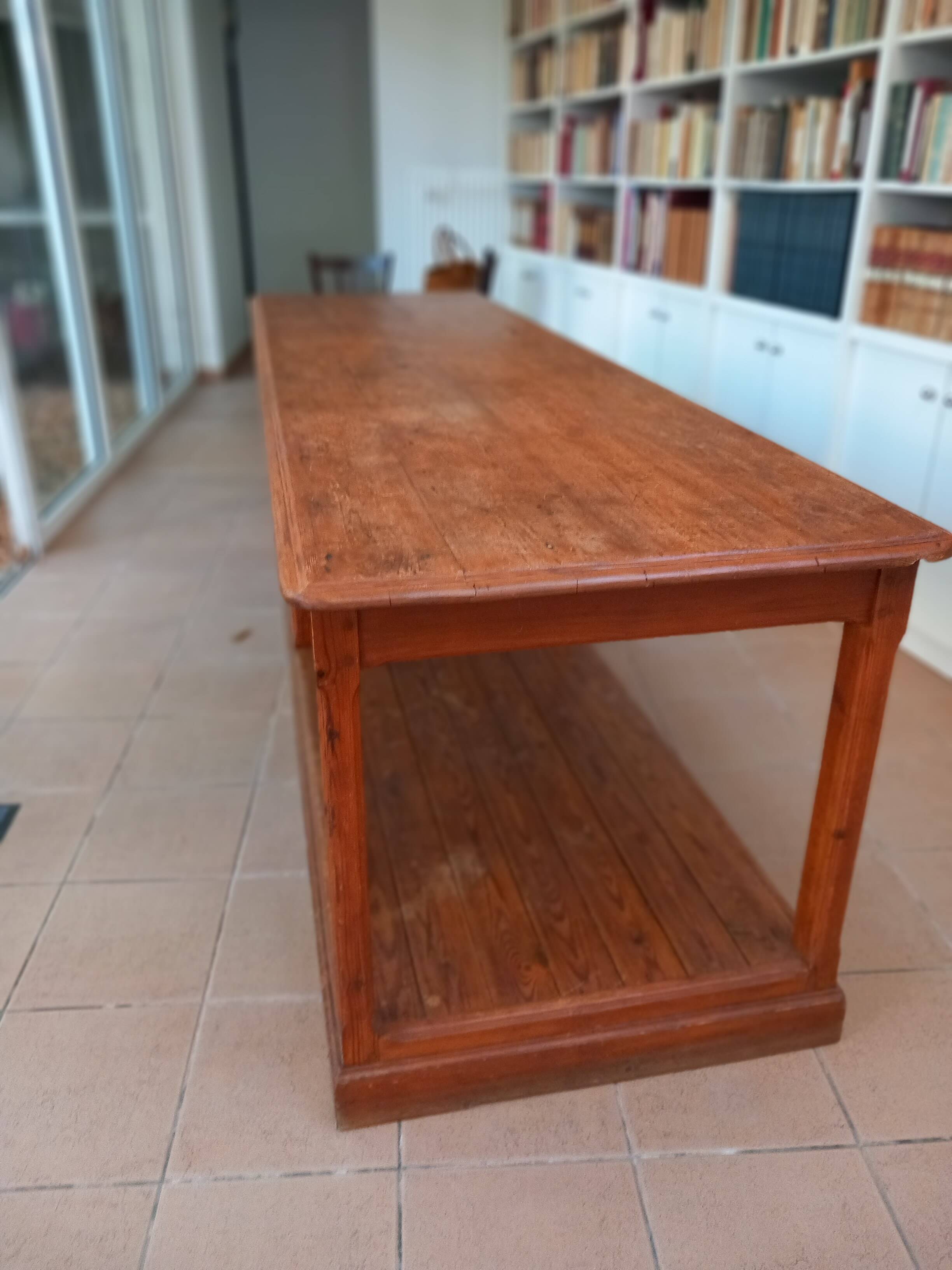 large draper's table