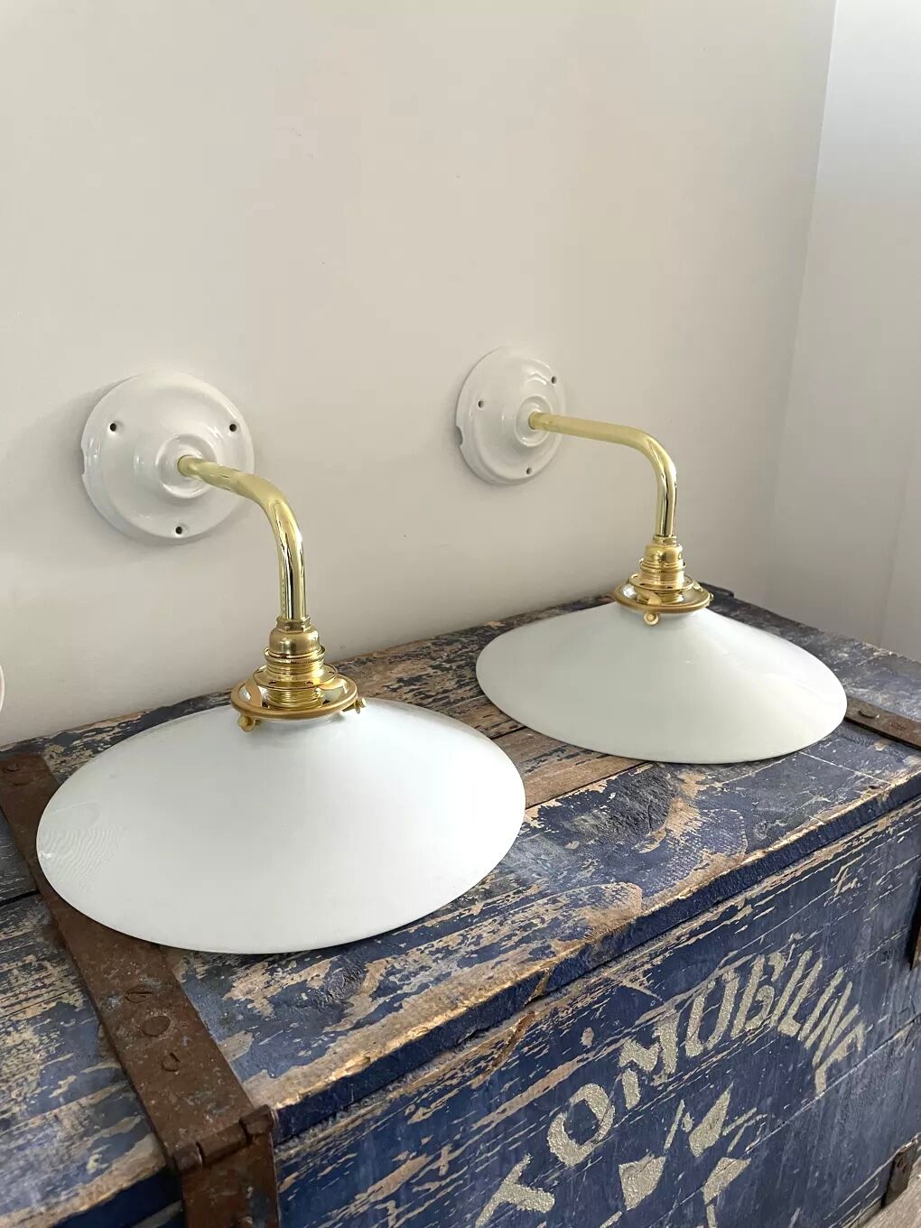 Set of two electrified white opaline wall lamps to nine