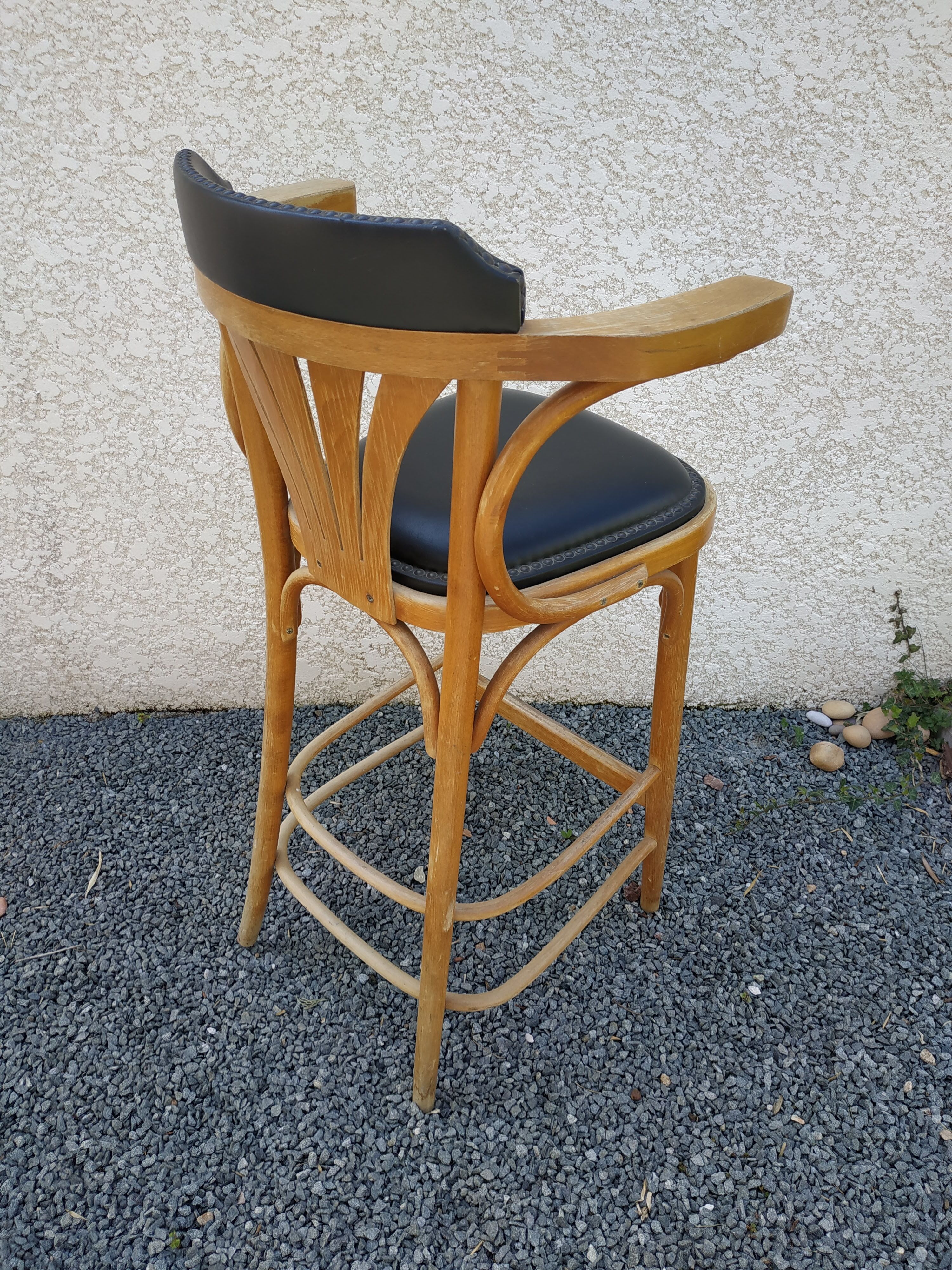 Art deco bar stool