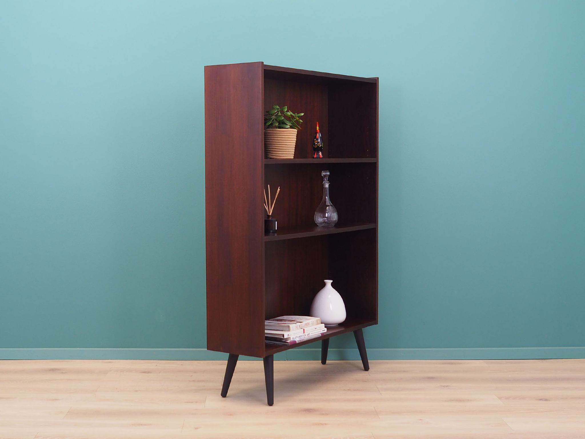 Rosewood bookcase, Danish design, 60s, made by Hornslet Møbelfabrik