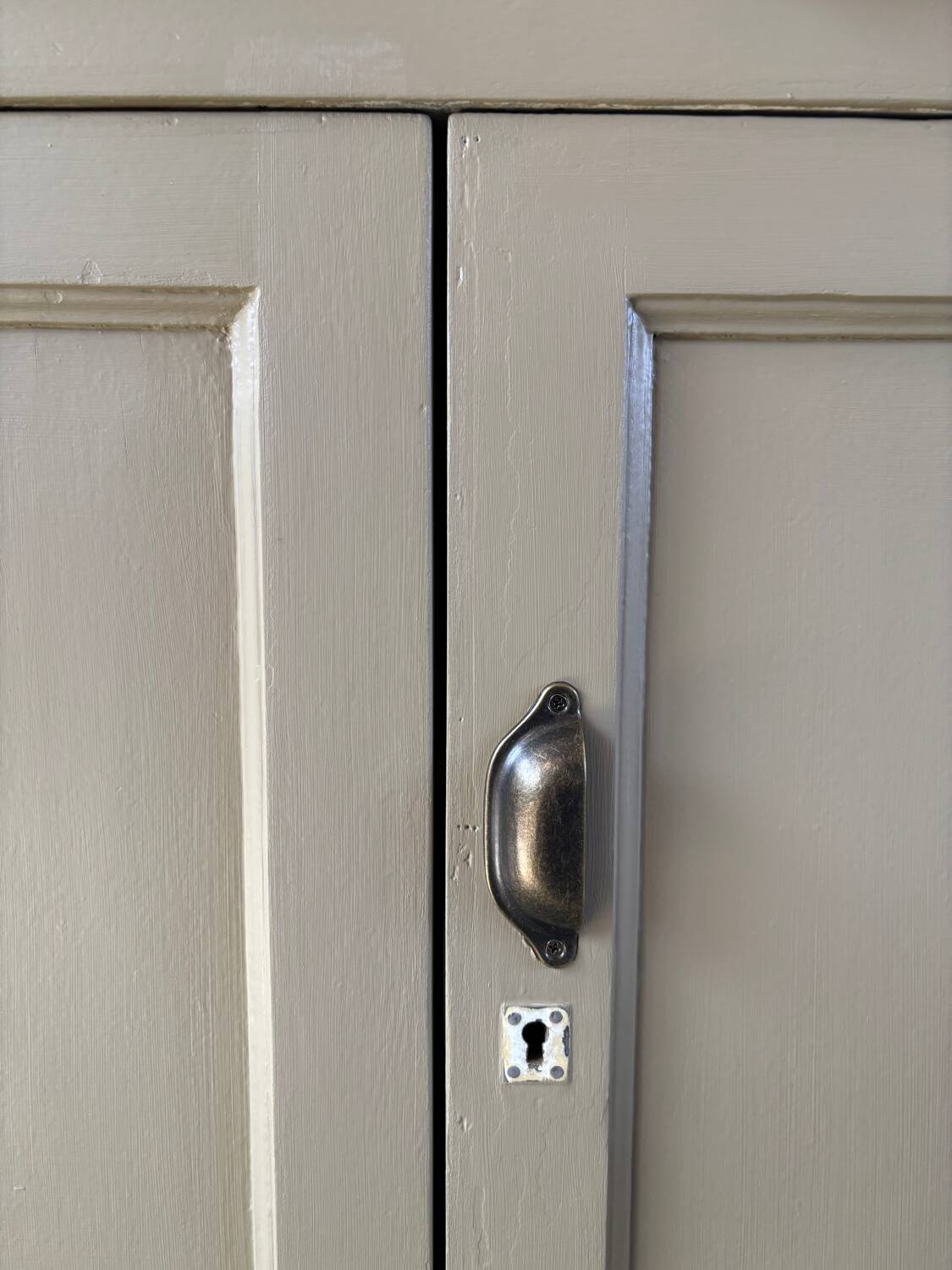 Beige Parisian sideboard