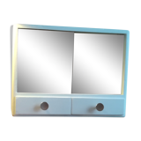 Armoire à pharmacie relookée