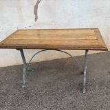 Bistro table stone font worker