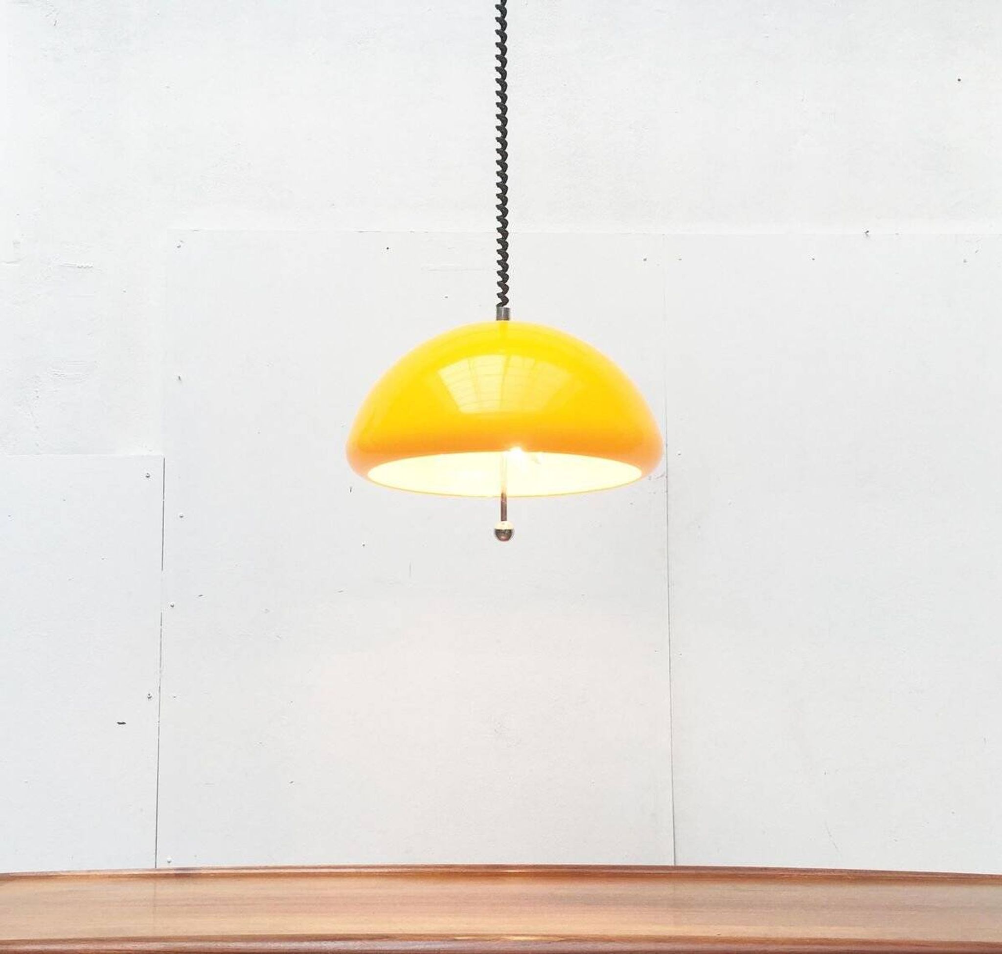 Lampe suspendue Space Age Cabras par Luigi Massoni pour Guzzini