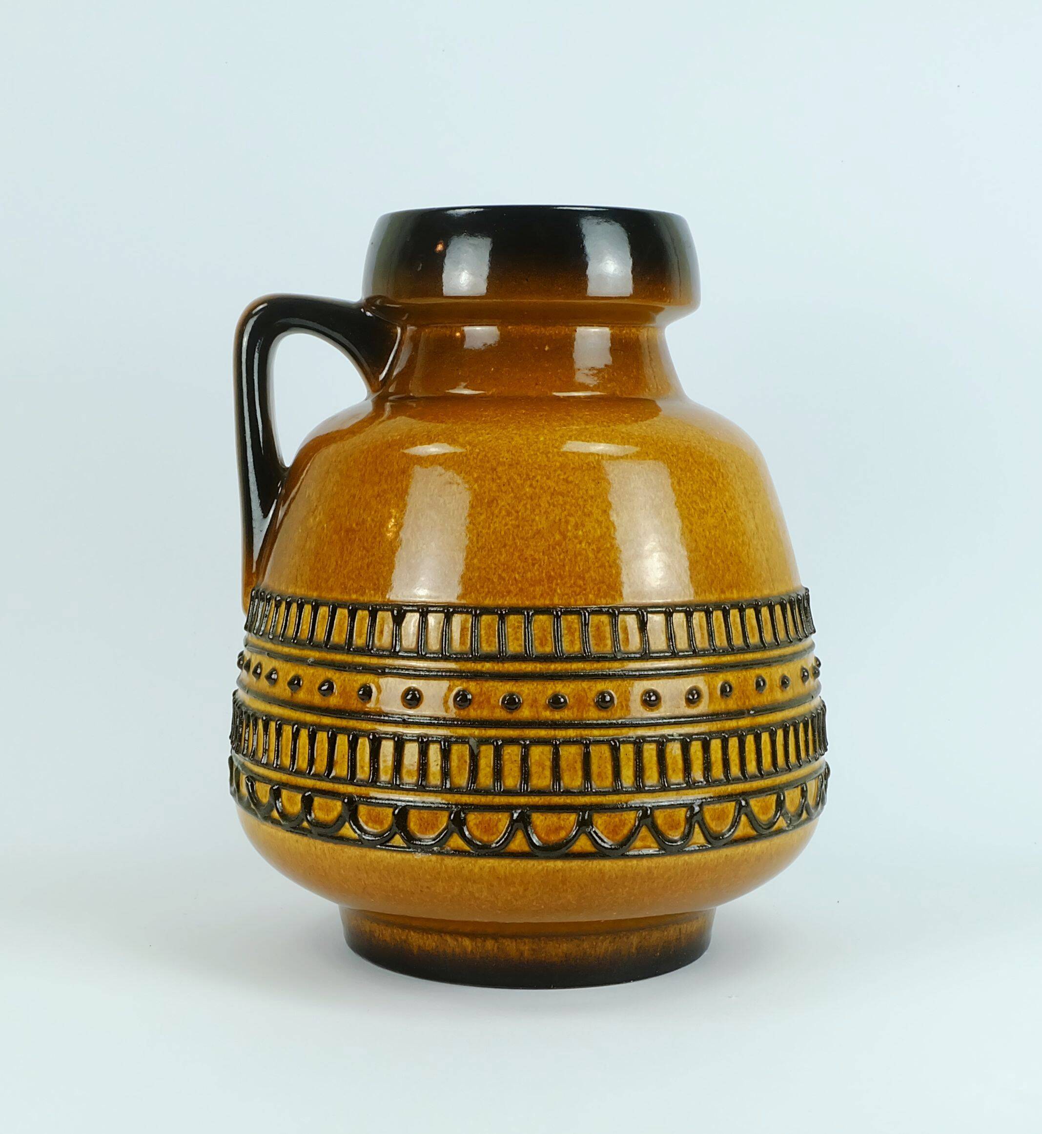 huge 60's VASE jug model 88 35 amber and brown with black abstract pattern