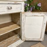 distressed country buffet