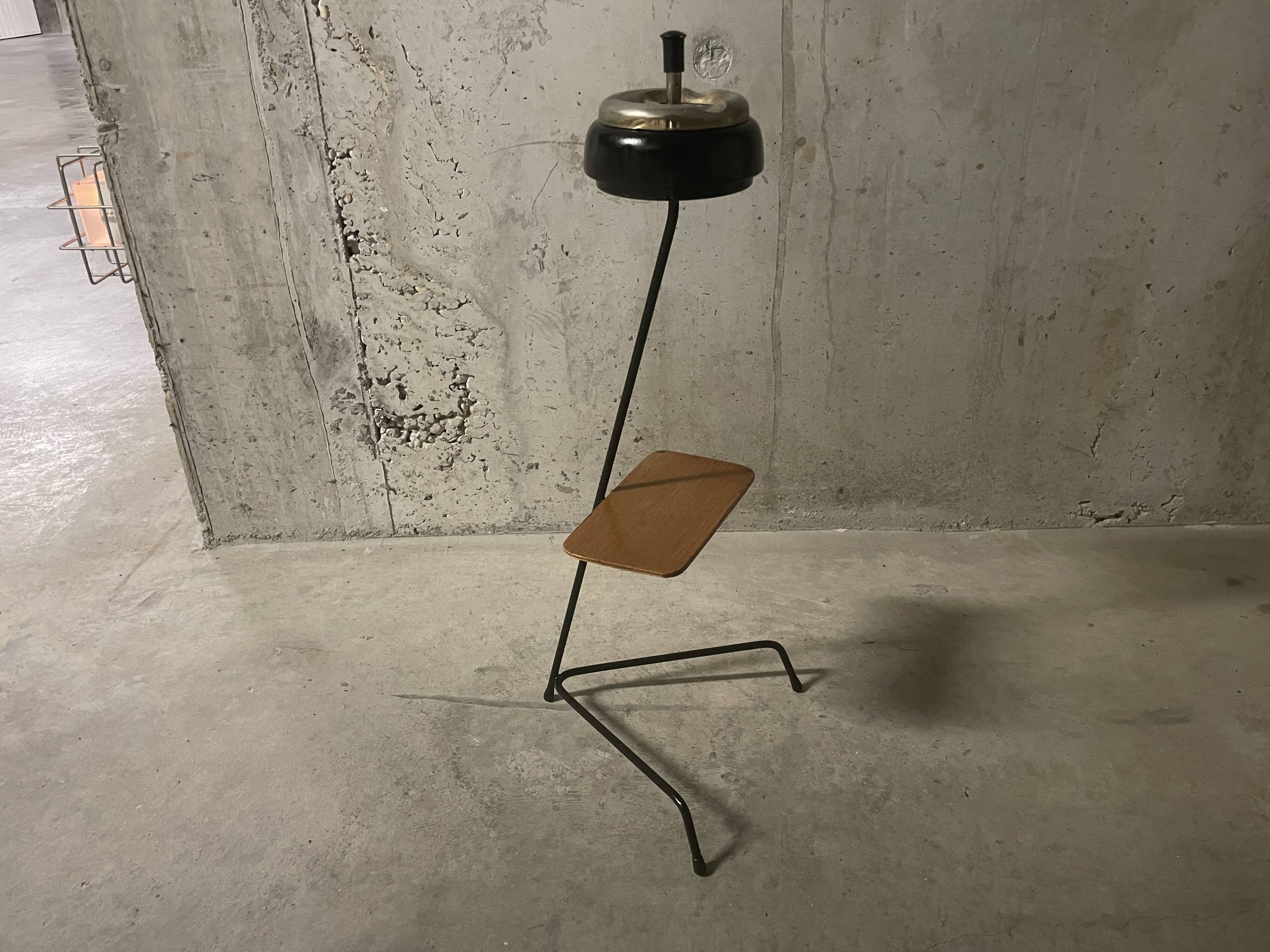 Tripod ashtray from the 1950s
