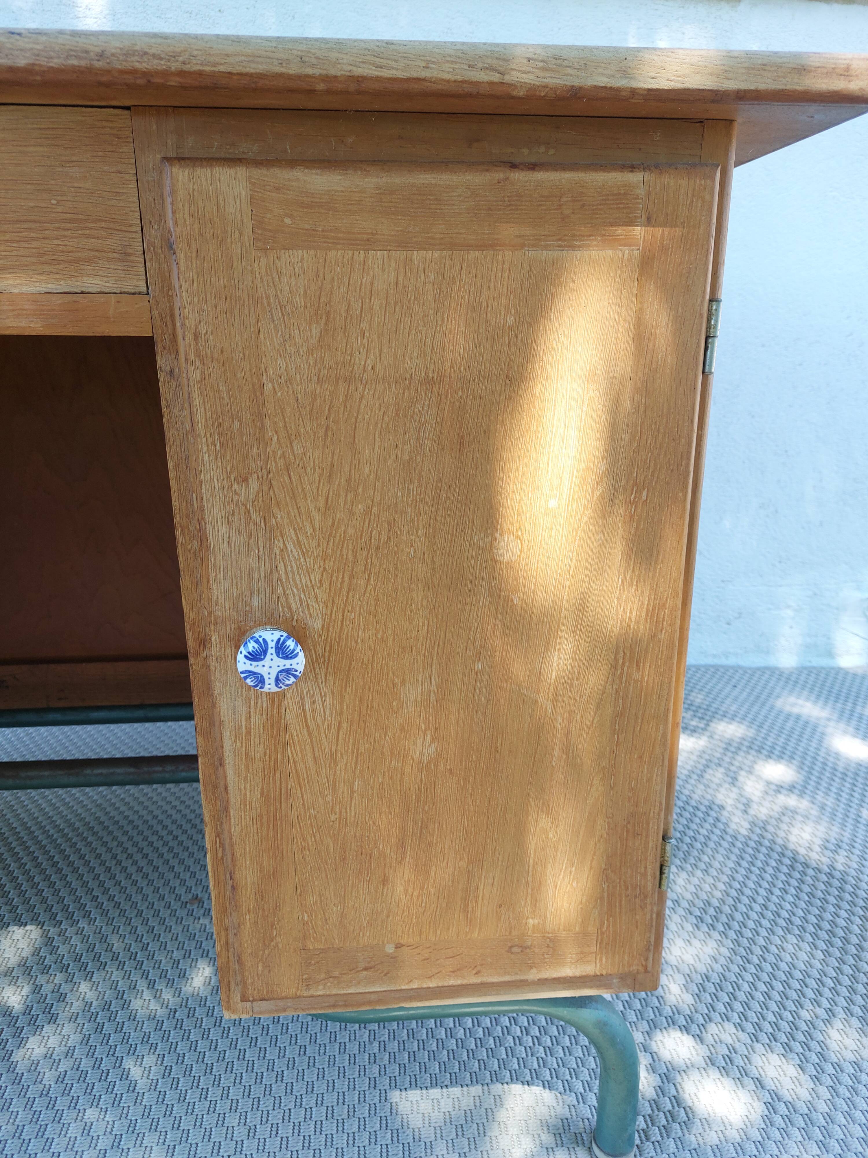 bureau maître d'école, vintage
