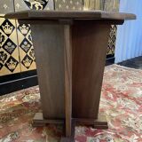 Art deco period pedestal table in solid mahogany