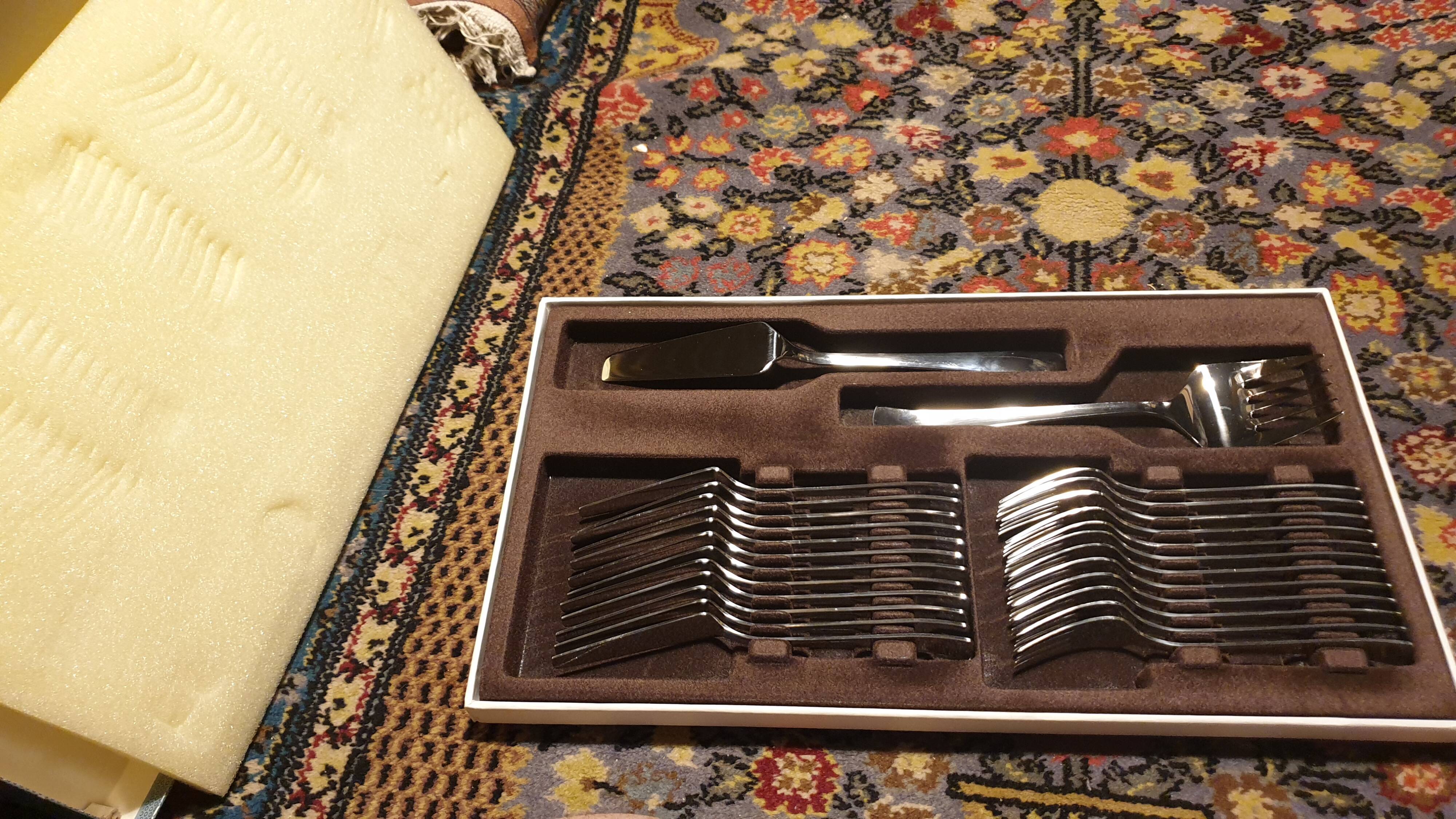 Guy Degrenne fish set