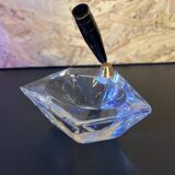 Daum pen holder