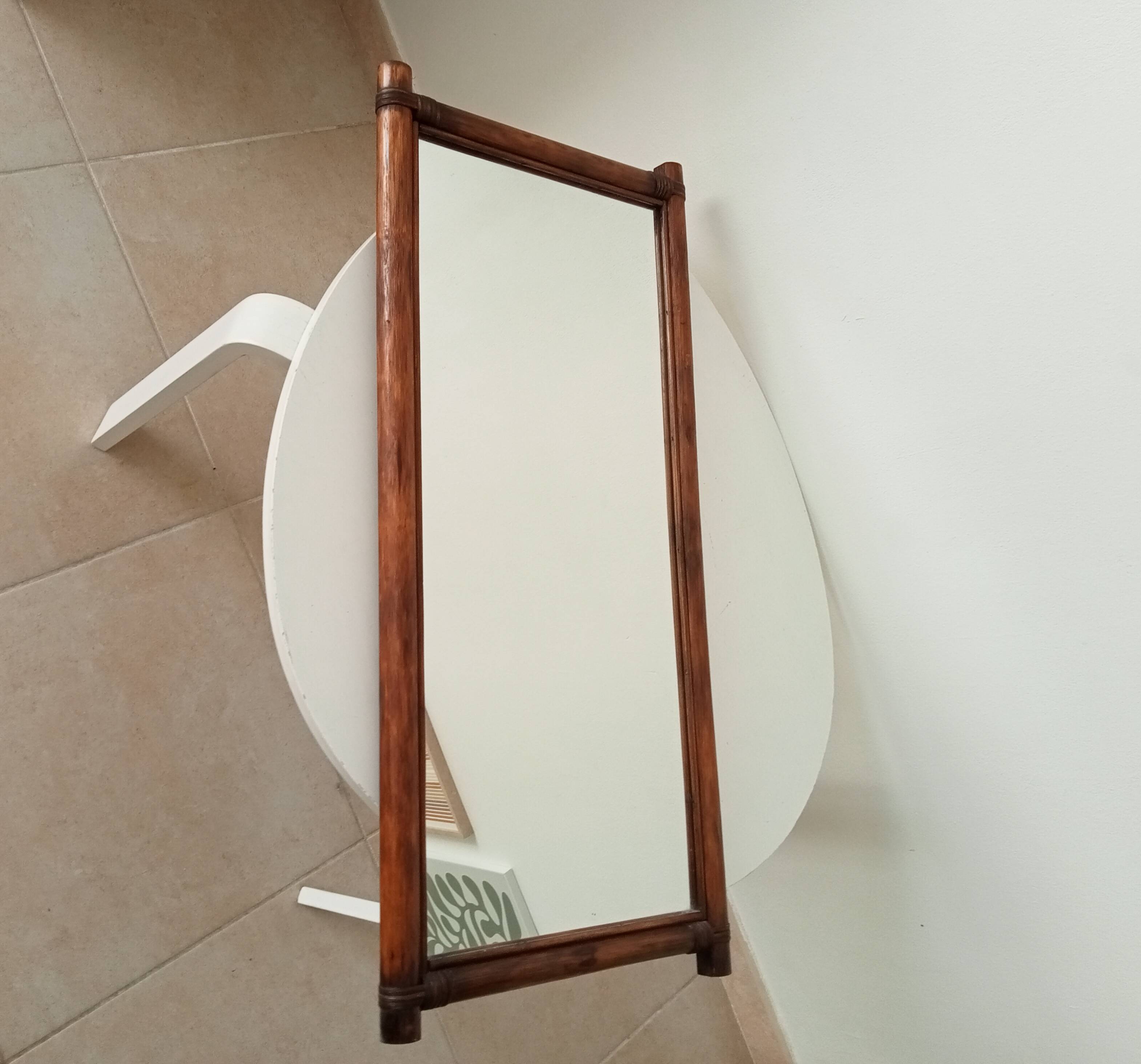 Vintage bamboo and rattan mirror from the 60s/70s.