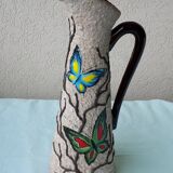 Butterfly pitcher