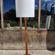 Lampadaire tripode Art Déco en teck
