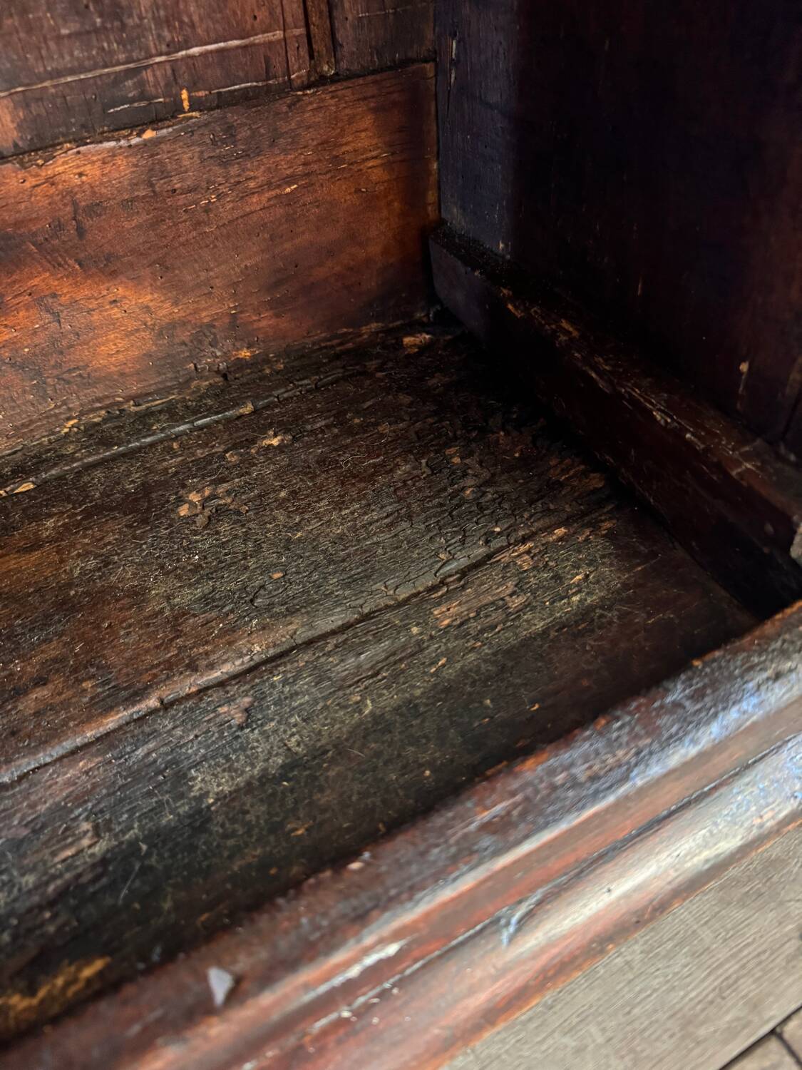 Cévenol sideboard in chestnut from the 18th/19th century