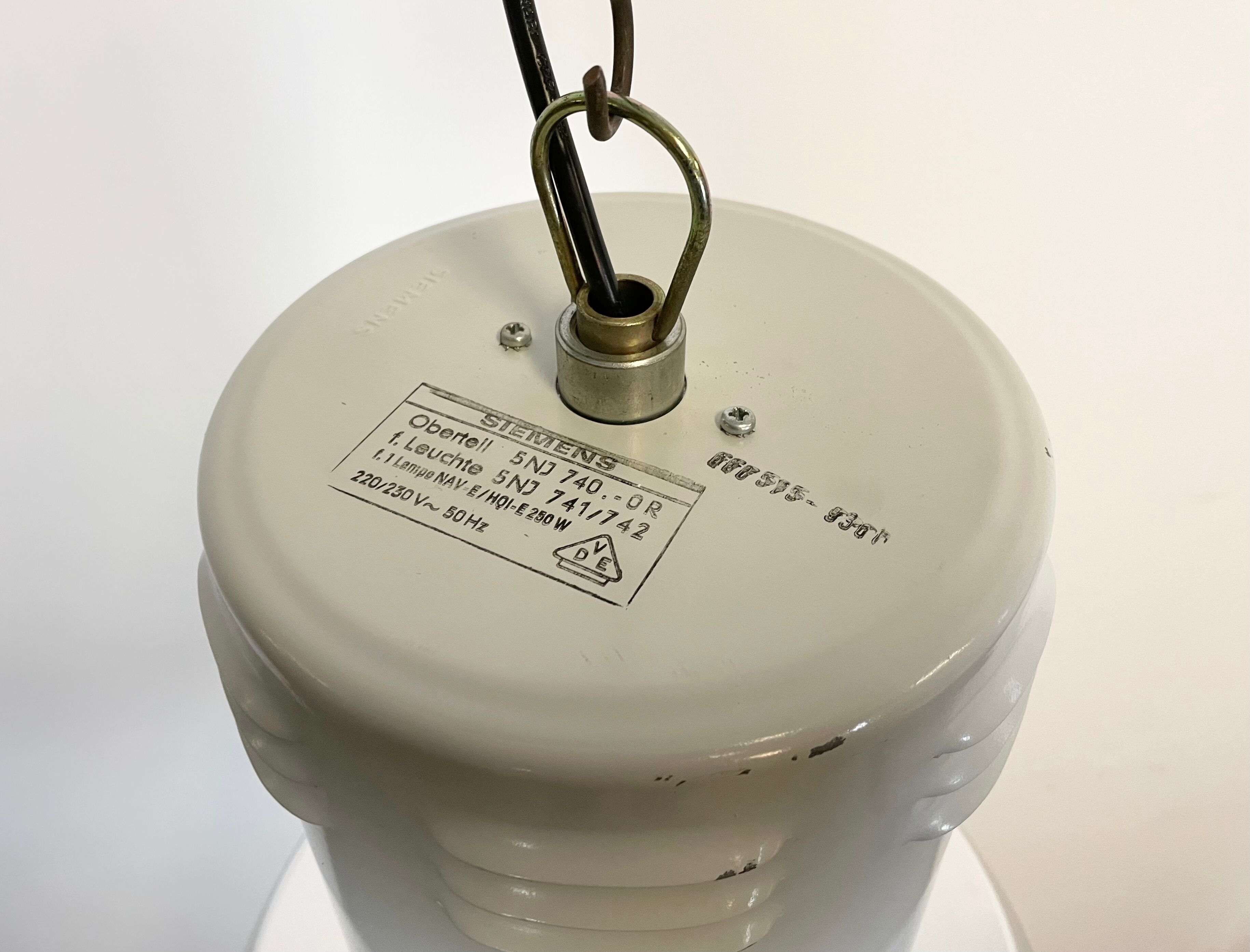 Industrial aluminium lamp with iron grid from siemens, 1980’s