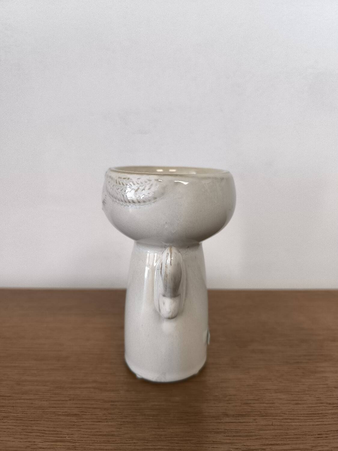 Ceramic candle holder