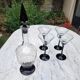 4 verres à cocktail et carafe assortie