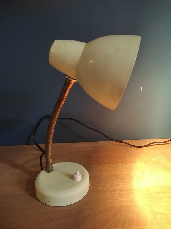 Bedside lamp desk metal brass patinated cream dp 0222f058