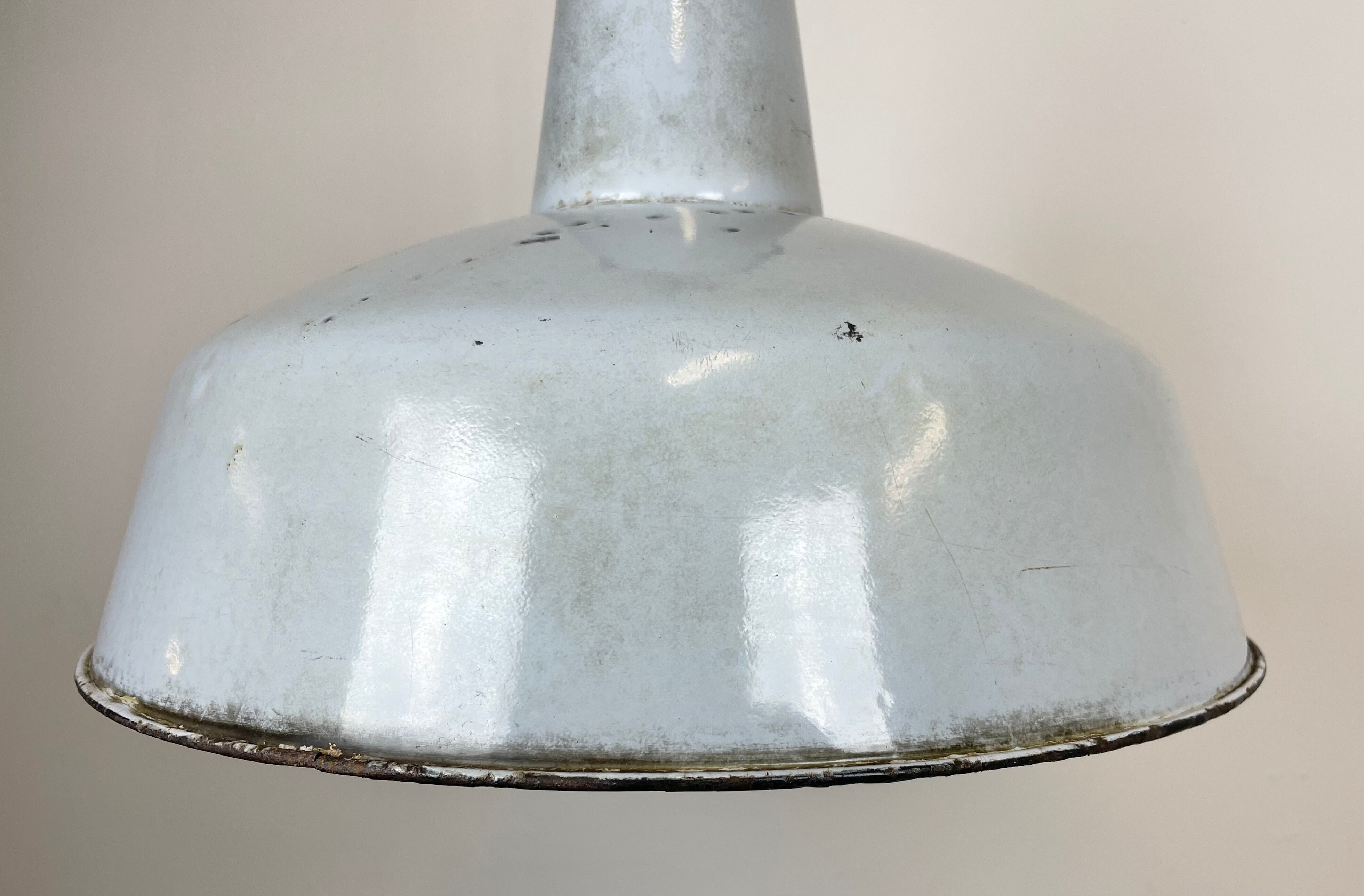 Industrial light grey enamel factory lamp with cast iron top, 1950s