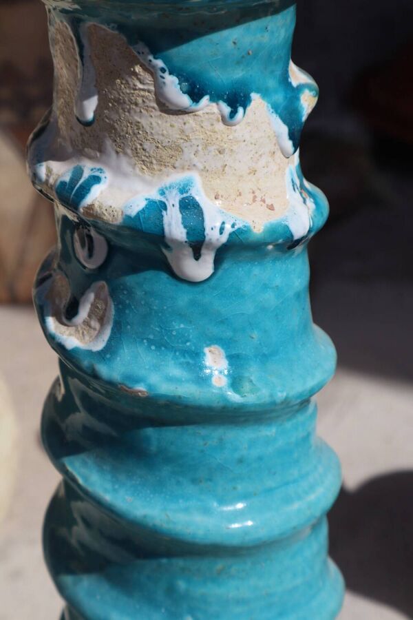 Vase sculpture tamegroute bleu turquoise émaillée wabi-sabi