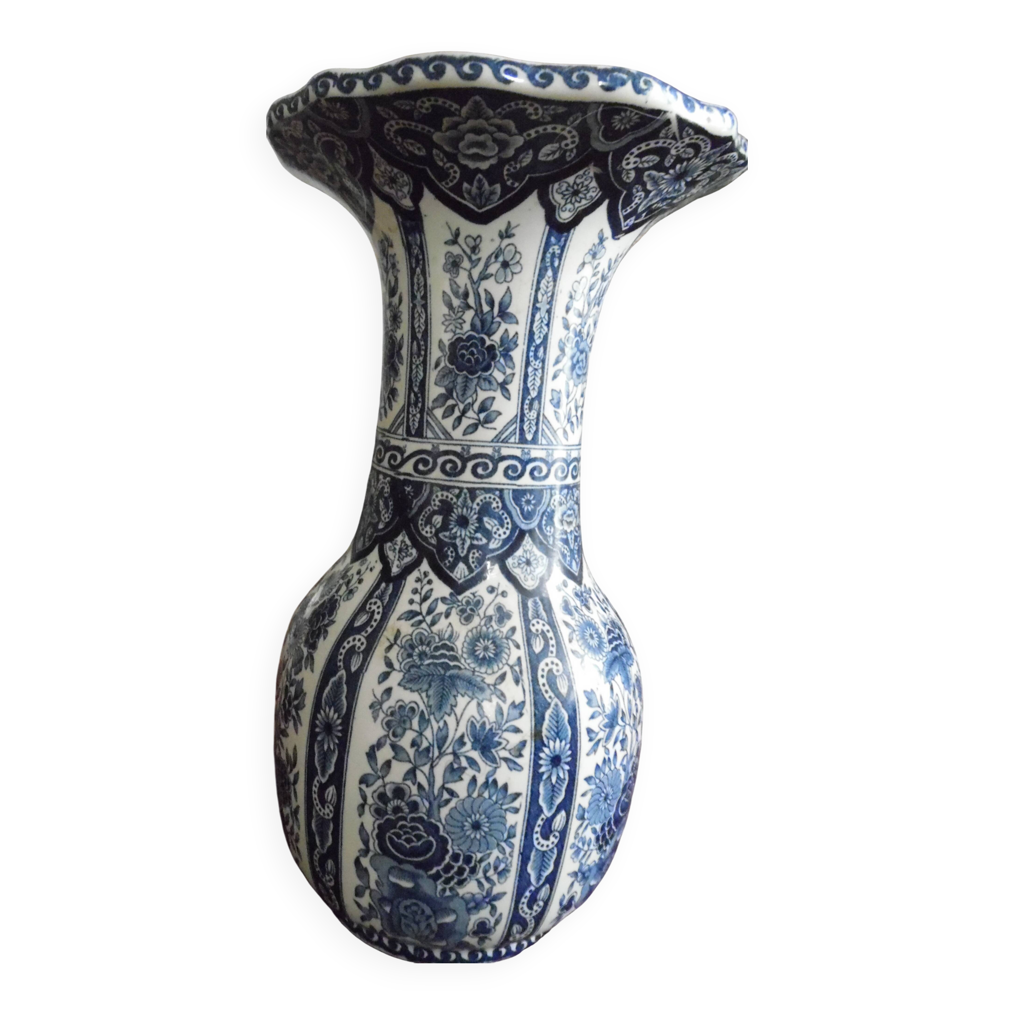 Delft vase