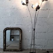 Large lamp on foot / Lamplamp flowers stainless and chrome / Vintage 1960 - 1970