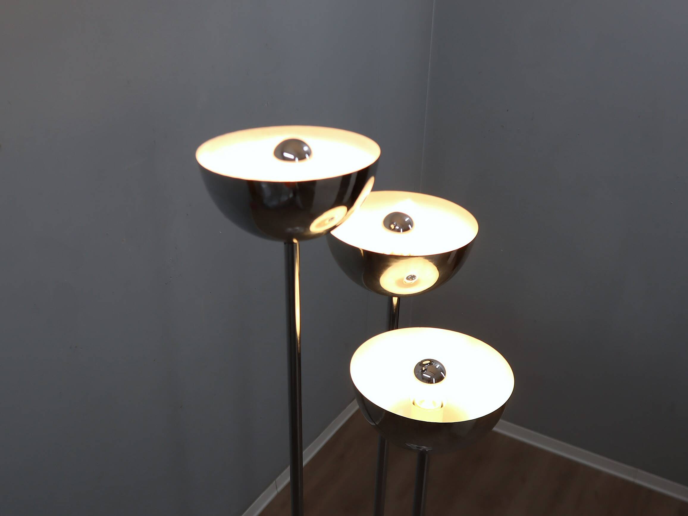 1970s Lamperti 3-Column Chrome Floor Lamp space age Italian Design