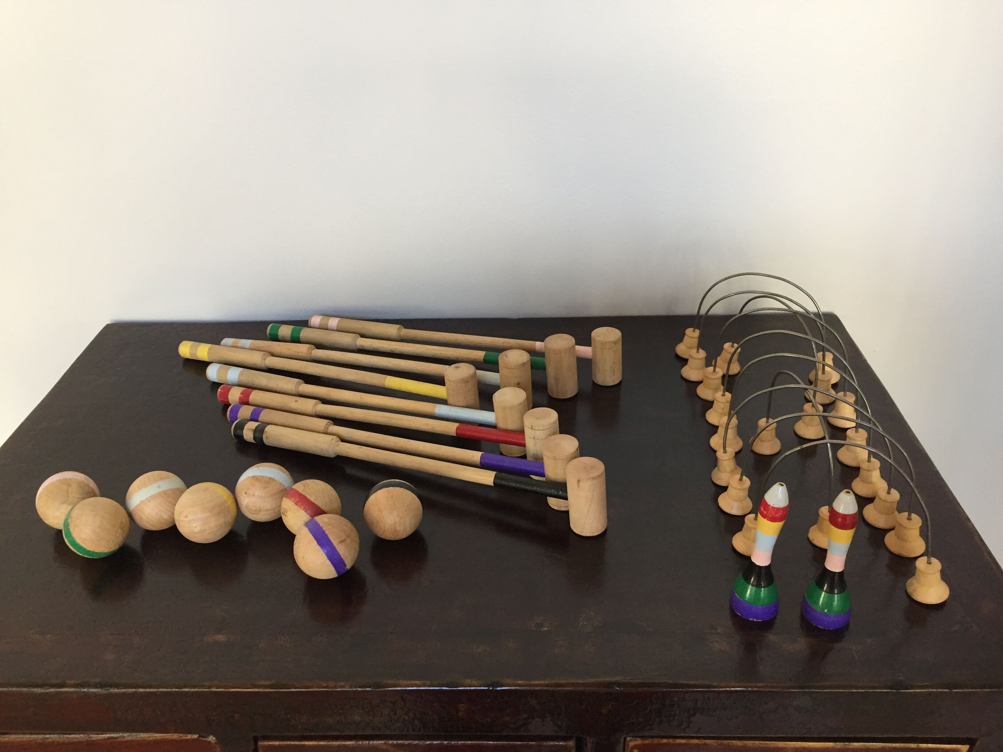 Jeu de croquet de table en bois vintage