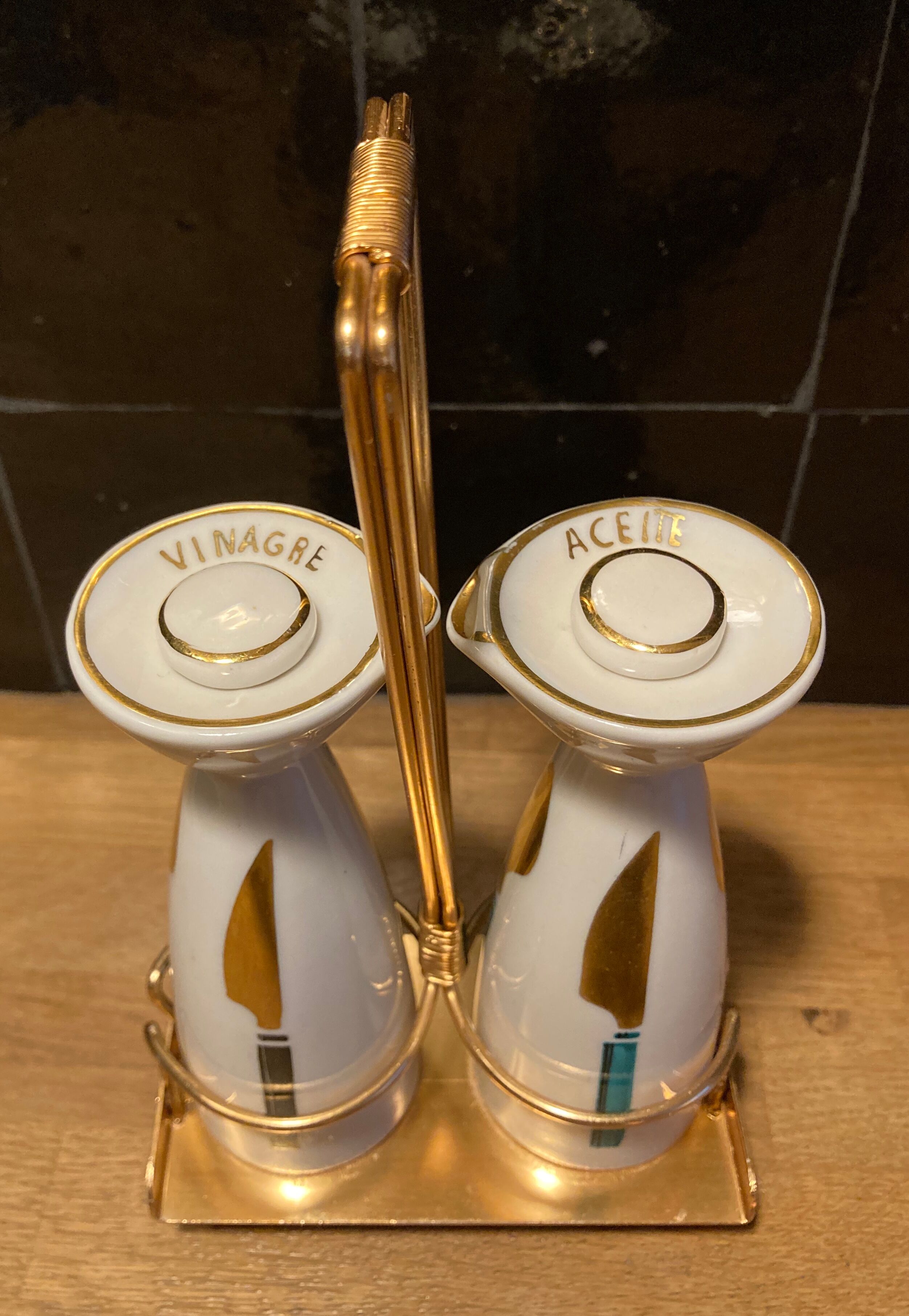 Duo oil vinegar fifties