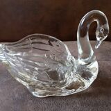 Crystal swan-shaped empty pockets
