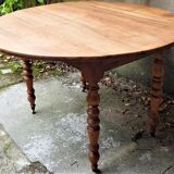 Louis Philippe roundtable