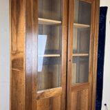 Superb Louis Philippe period bookcase in walnut circa 1830