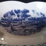 Set of a gravy boat and 2 Sarreguemines ceramic ravines, Derby model