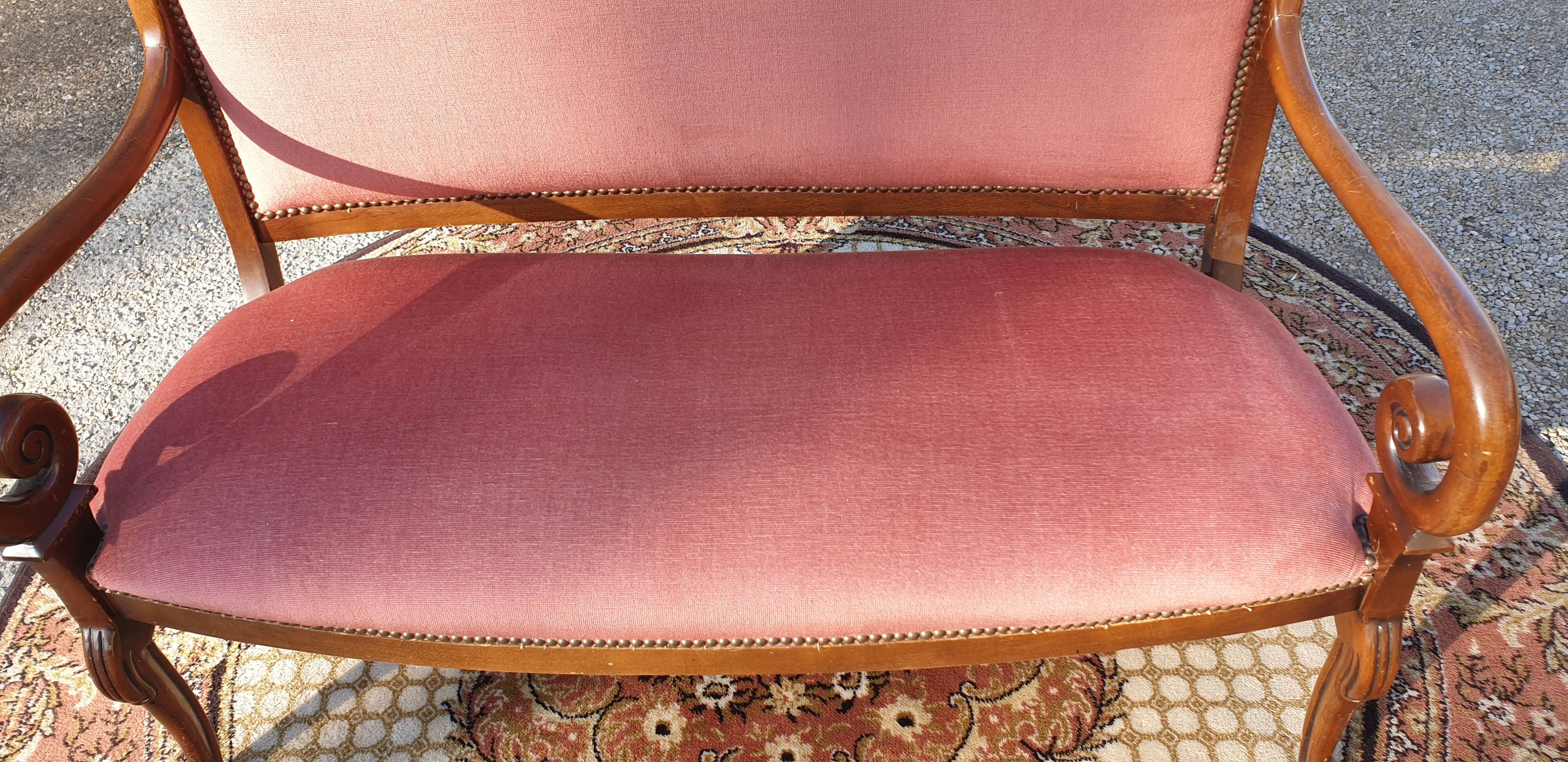 Empire style bench in walnut