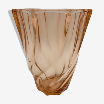 Vase vintage Luminarc en verre torsadé rose - années 1960-1970
