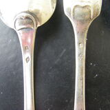 Quatre couverts anciens en argent massif