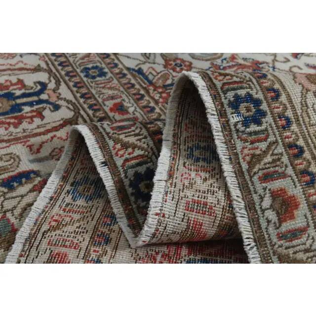 1960s Persian Handmade Wool Cotton Beige Oversized Area Rug 269x385