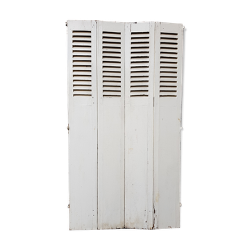 Volets à persiennes  anciens en bois