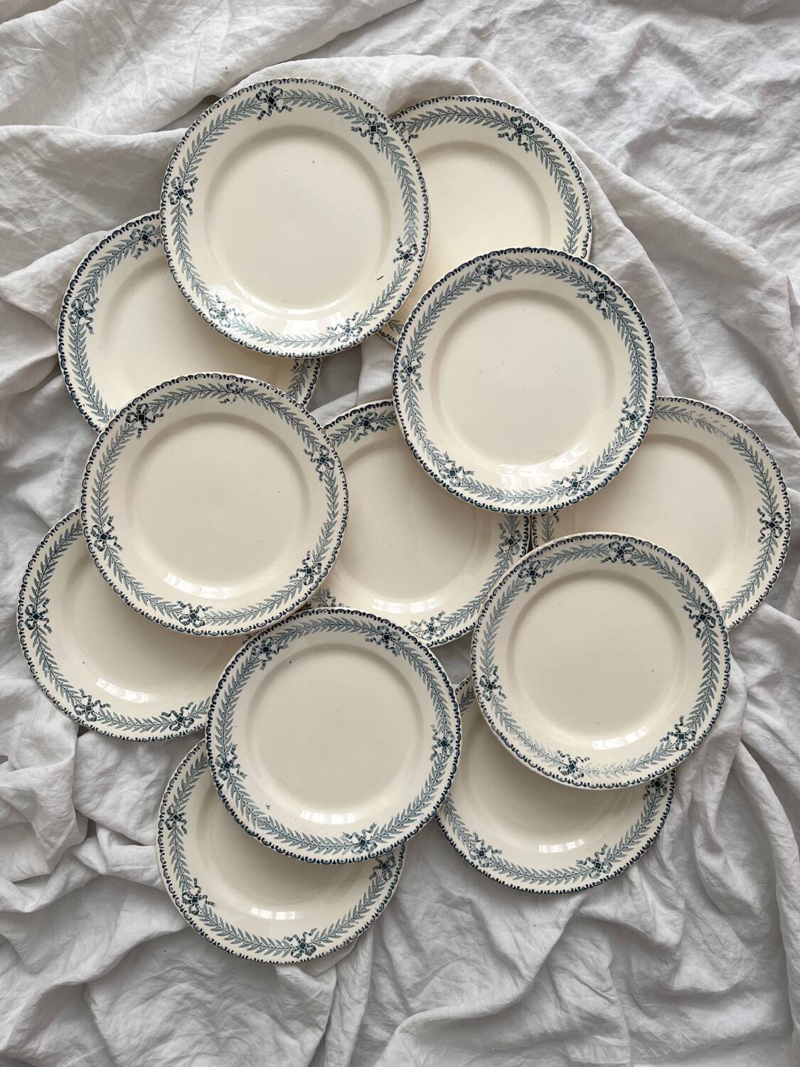 12 "Chinon" ironstone dessert plates from Choisy le Roi