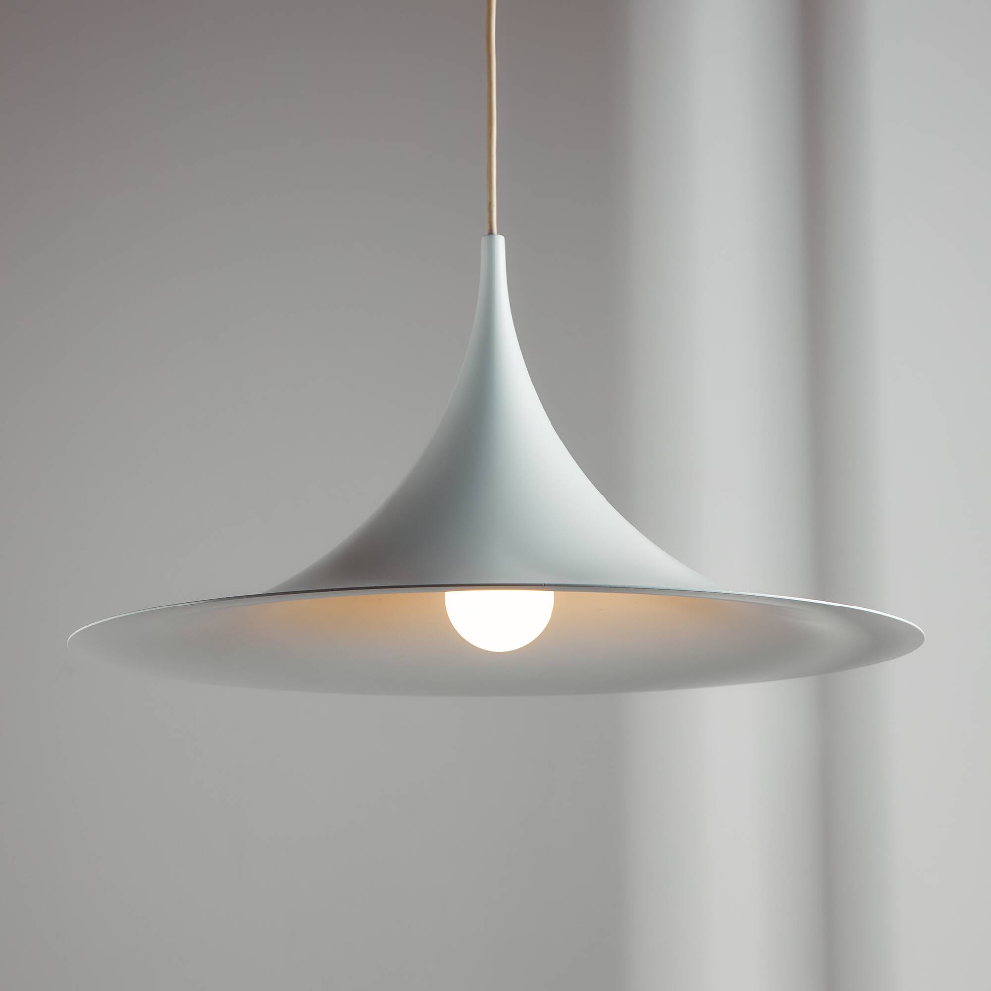 MK11181 Model 4372 pendant by Lyskær Belysning