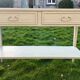 Console blanc d'ivoire
