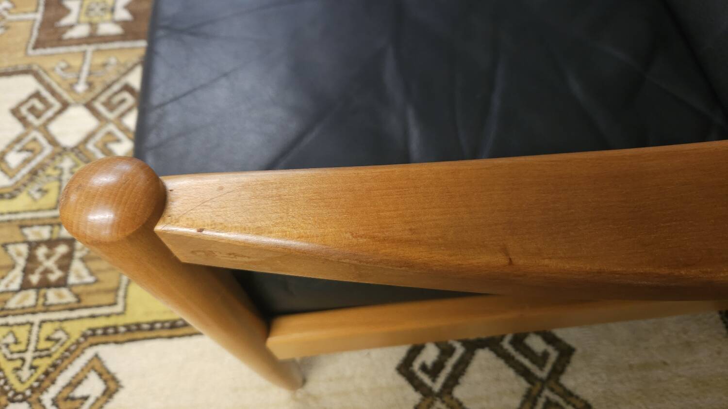 Scandinavian 3-seater black leather sofa from the 1970s